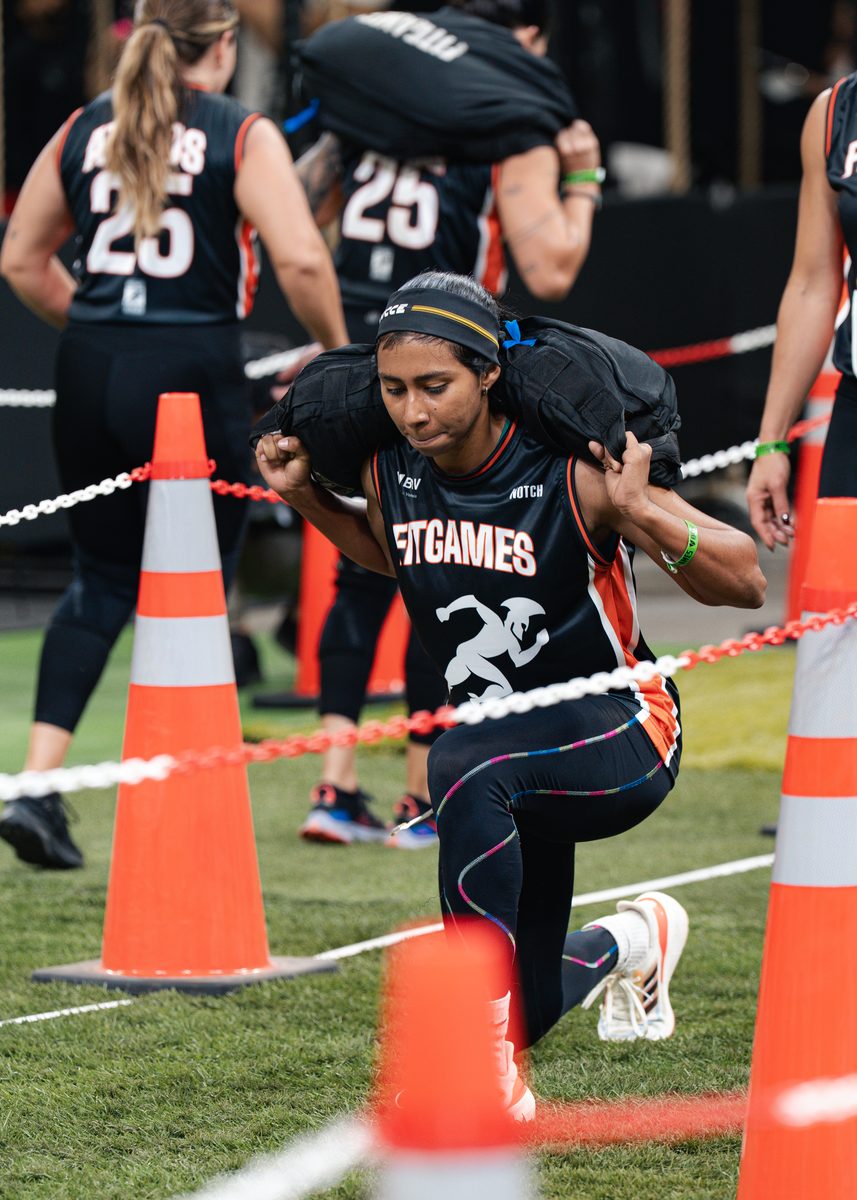 Franelilla ATHLOS Femenina — foto 1 de 1